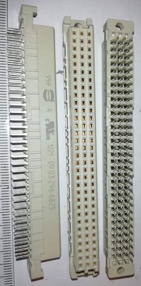 09032966825 - HARTING .. .. cena na dotaz / price on request