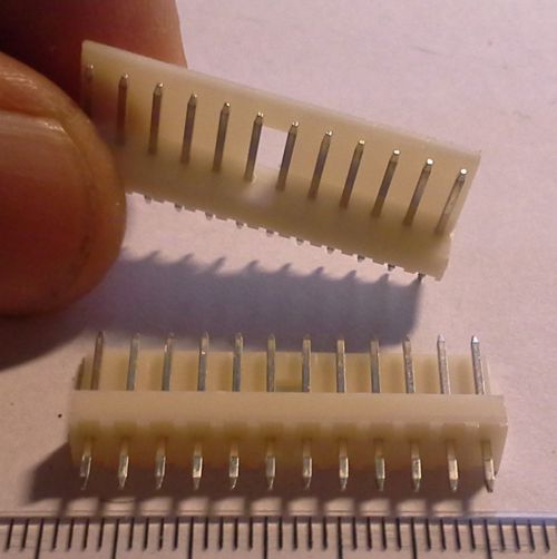 1-171825-2 - conn header vertical 12 pin  .. balení 50 ks za 50Kč