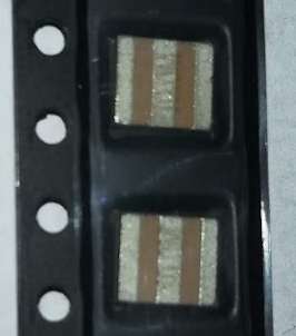 ZTTCS10.00MTF, Ceramic Resonator, 10MHz, 3-Pin SMD, 4.7 x 4.1 x 1.5mm .. balení 100ks za 100Kč