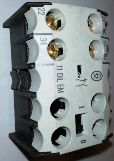 11 DIL EM - Auxiliary Contact .. cena na dotaz / price on request