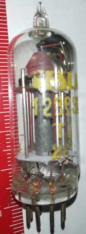 Elektronka 12BC32 TESLA