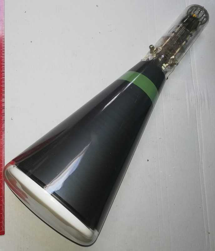 Osciloskopická obrazovka TESLA 12QR50s  .. cena na dotaz / price on request