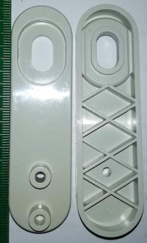 13935 - Wall mounting lugs - set of 4 MERLIN GERIN  .. balení 4ks za 150Kč