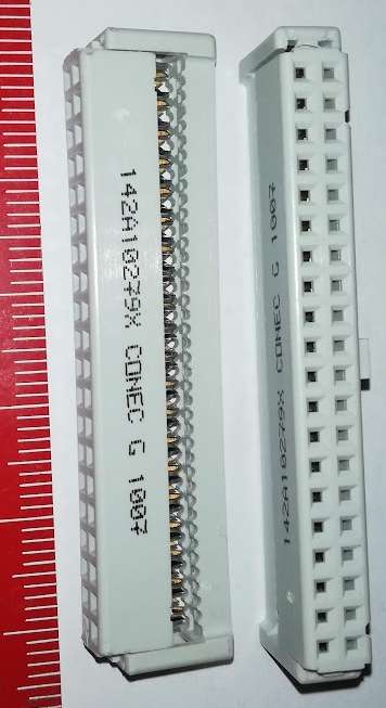 142A10279X - CONEC CSPF40F - Headers & Wire Housings 40P SOCKET OPEN NO STRAIN RELIEF .. balení 10ks