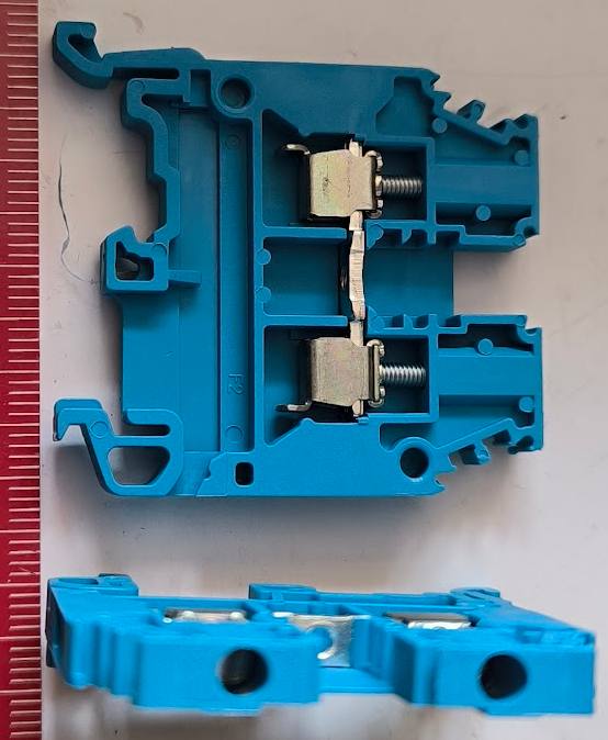 TE Connectivity 1SNA125486R0500 Terminal Block Connector MA2 5/5.N TERMINAL BLUE Entrelec .. balení 10ks za 150Kč