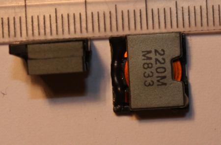 220M M833 - cívka na feritu SMD  .. balení 50ks za 100Kč