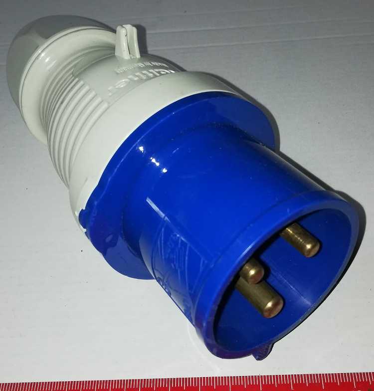 Walther Werke 230306 CEE zástrčka 32 A 3pólový 230V, použitý