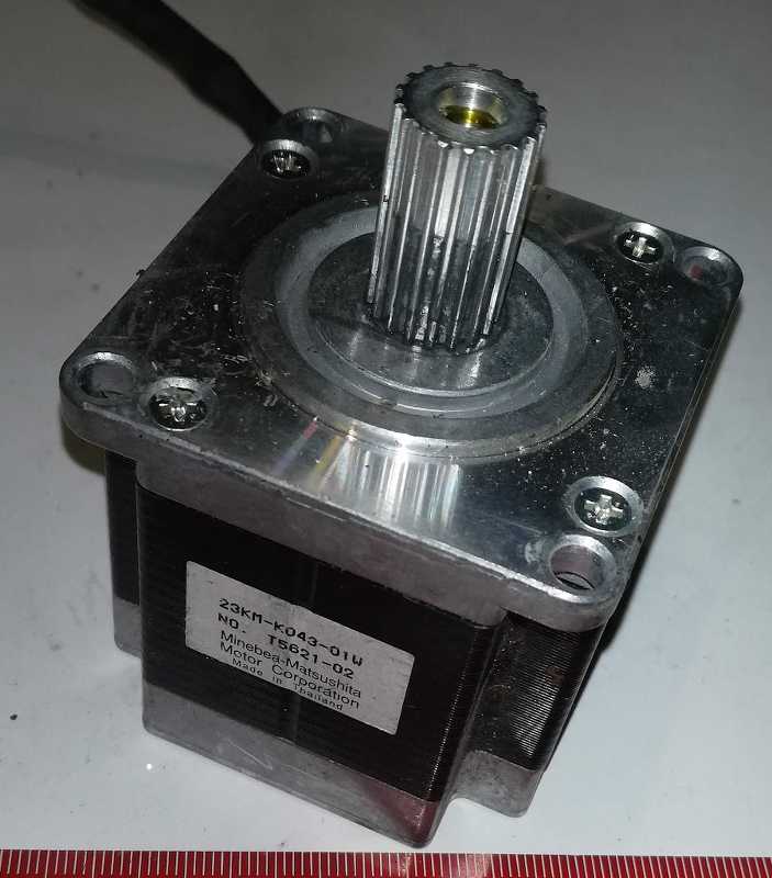 Minebea motor 23KM-K043-01W .. použitý / used
