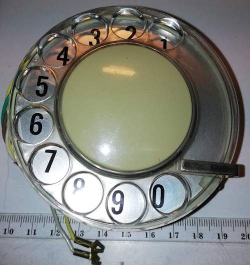 číselník z telefonu 3FA69817