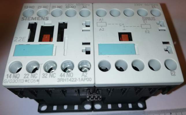 3RH1422-1AP00  - Siemens Overload Relay 2NO/2NC, 10A, 230Vac ..  cena na dotaz / price on request