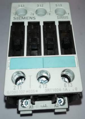 SIRIUS 3RT1024-1A..0 - stykač - SIEMENS 230V/50-60Hz  .. použitý / used    .. cena na dotaz / price on request