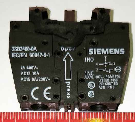 3SB3400-0A SIEMENS contact block .. cena na dotaz / price on request