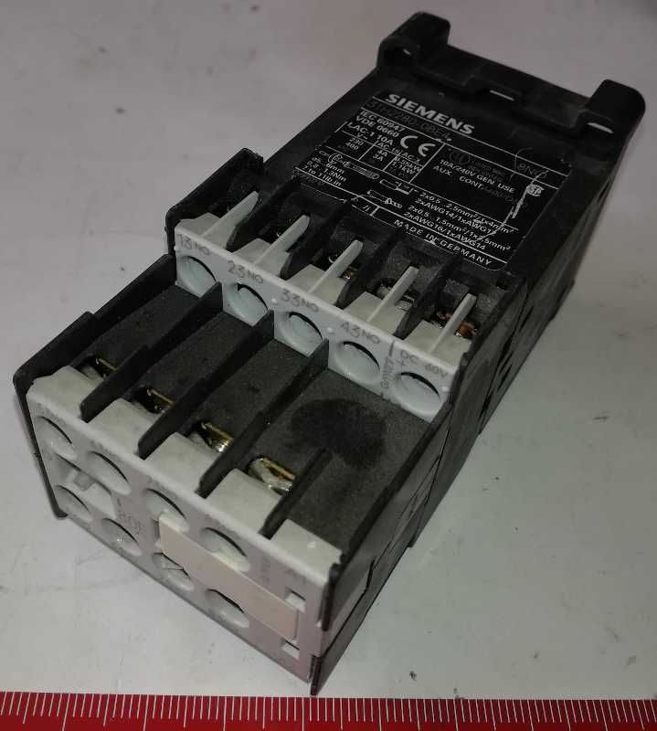 stykač SIEMENS 3TH2280-0BE4 - 60Vdc