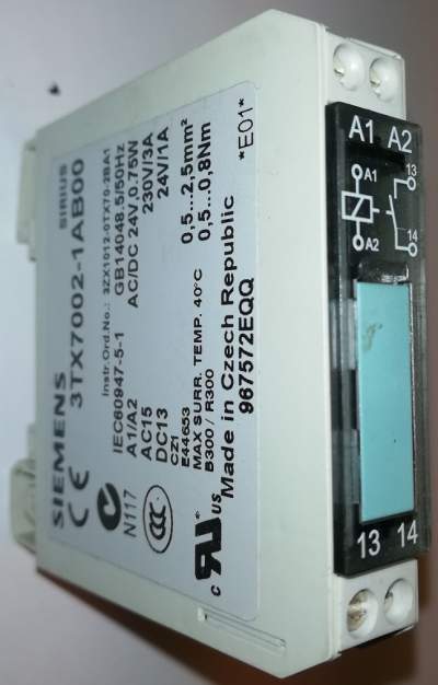 není skladem - 3TX7002-1AB00