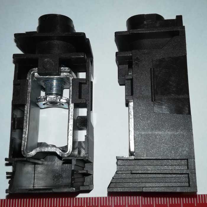 Siemens 3VL9220-4TC31 příslušenství pro výkonový spínač (3TW1DG20) .. balení 3ks