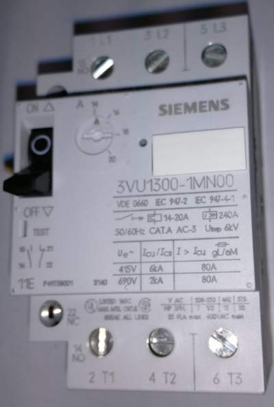 3VU1300-1MN00 - circuit breaker 14-20A SIEMENS .. cena na dotaz / price on request
