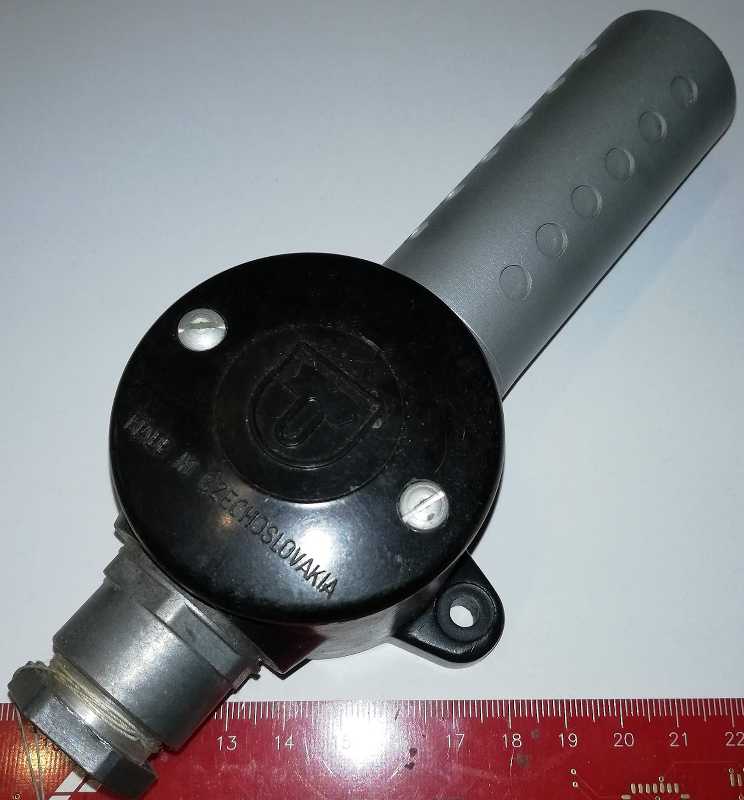 405112100201 - 2xPt100 8210,  ZPA Nová Paka, r.v. 1982   .. cena na dotaz / price on request