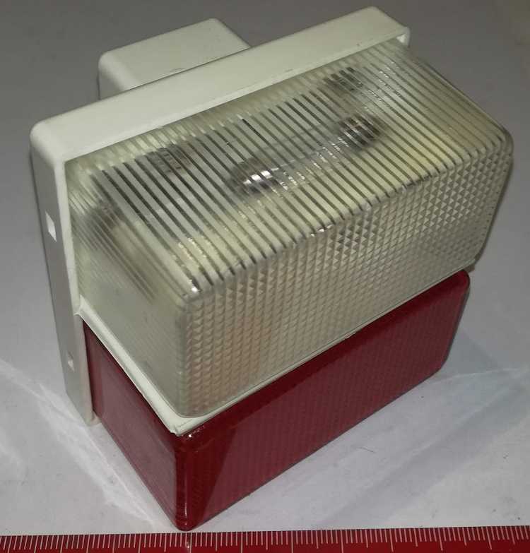 svietidlo 4FN21095 Tesla Stropkov 2007, 24V, bílá zadní část