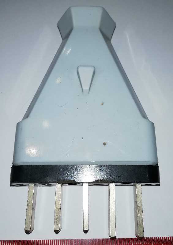 vidlice 16A pětipol.380V plochá - 5632-40 ..  .. použitý / used    .. cena na dotaz / price on request