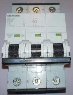 jistič 3pol C6  Siemens 5SY43-MCB-C6, 5SY4306-7   .. použitý / used