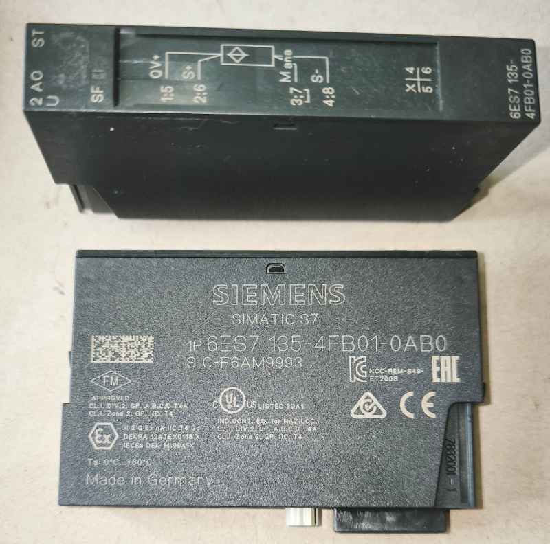 6ES7135-4FB01-0AB0 - SIEMENS SIMATIC S7..  použitý/used .. cena na dotaz / price on request