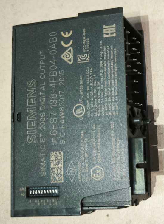 6ES7138-4FB04-0AB0 ..  použitý/used .. cena na dotaz / price on request