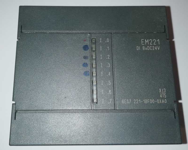 SIEMENS - 6ES7221-1BF00-0XA0  .. z demontáže / used