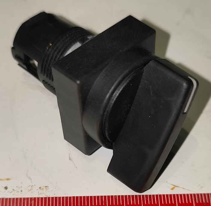 800EQ-HM22  Allen-Bradley  .. cena na dotaz / price on request