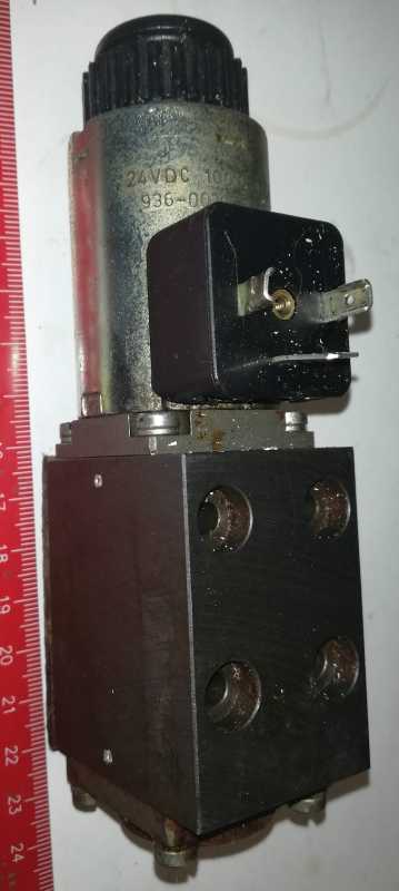 selenoid 936-0026 0305/01 24Vdc 100/ED 1,16A + neoznačená kostka