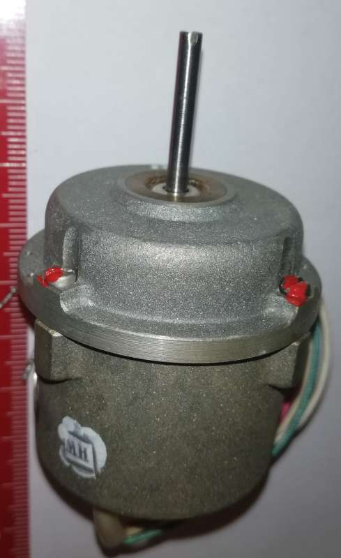 ruský motorek A8M 45V 400Hz ( 45в,400гц  )  .. cena na dotaz / price on request