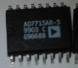 AD7715AR-5  .. 3 V/5 V, 450 uA 16-Bit, Sigma-Delta ADC