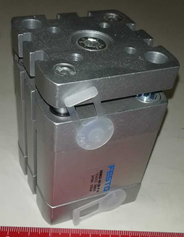 FESTO ADNGF-40-20-P-A (554251) -  nový