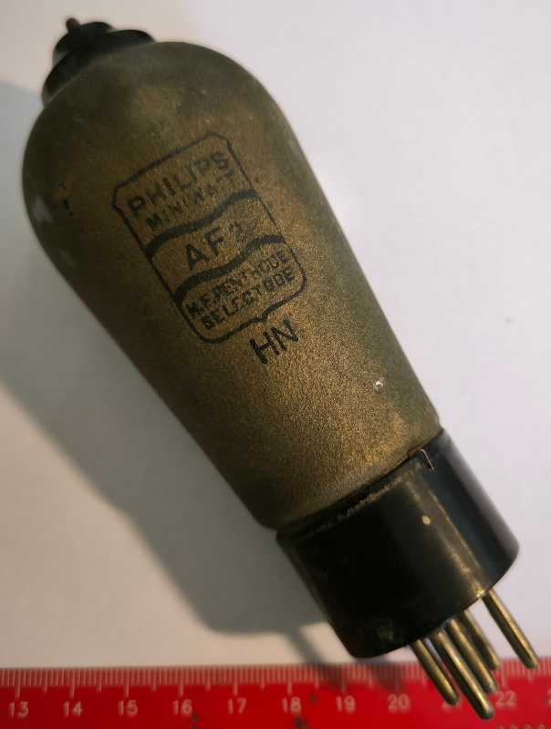 AF2 - elektronka Philips  .. na okrasu  .. cena na dotaz / price on request