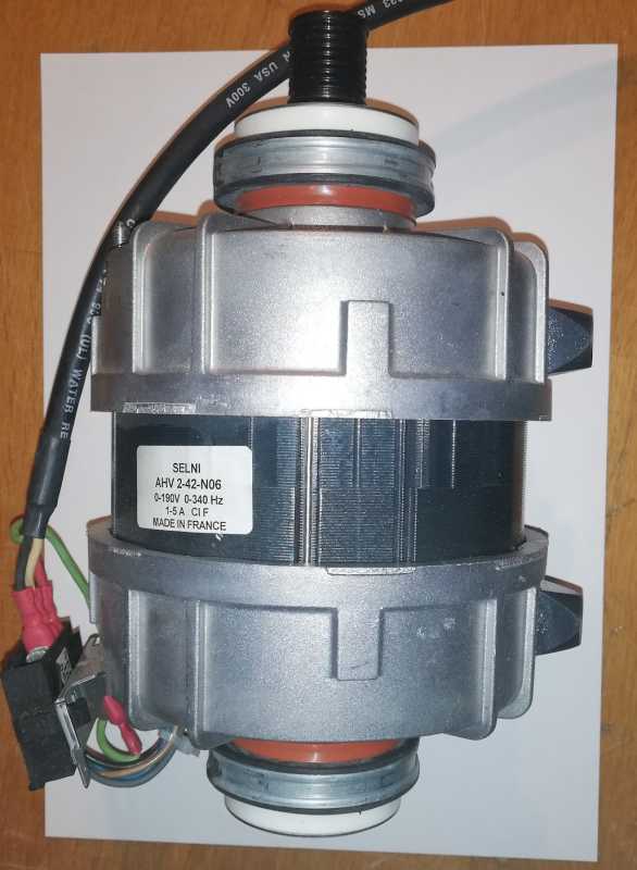 AHV-2-42-N06 SELNI - MOTOR FOR WASHING MACHINE 1-5AMP 190V 340Hz .. cena na dotaz / price on request