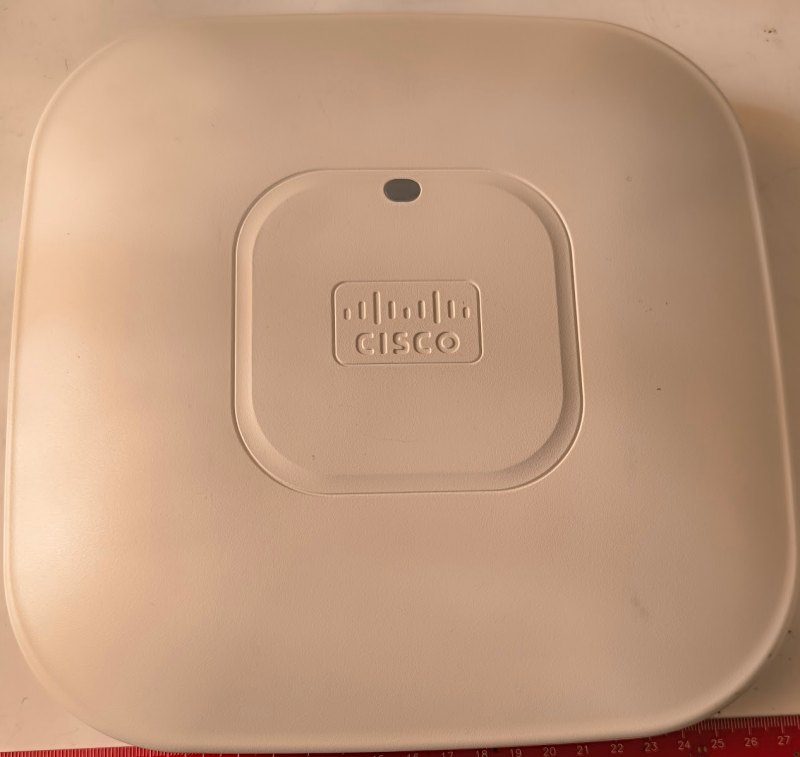 WIFI AP Wireless Access Point Cisco AIR-CAP2602I-E-K9 2.4GHz a 5GHz / 4dBi .. starší, dle  foto   .. cena na dotaz / price on request