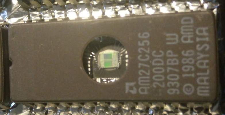 AM27C256-200DC -  EPROM   .. cena na dotaz / price on request