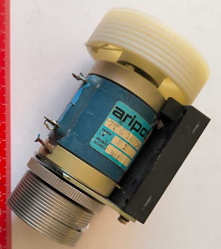 modul s ARIPOT - nečitelný typ + mech. díly, starší,  dle foto