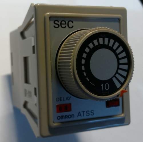 ATSS-7 relé OMRON, 10s 220Vac   .. cena na dotaz / price on request
