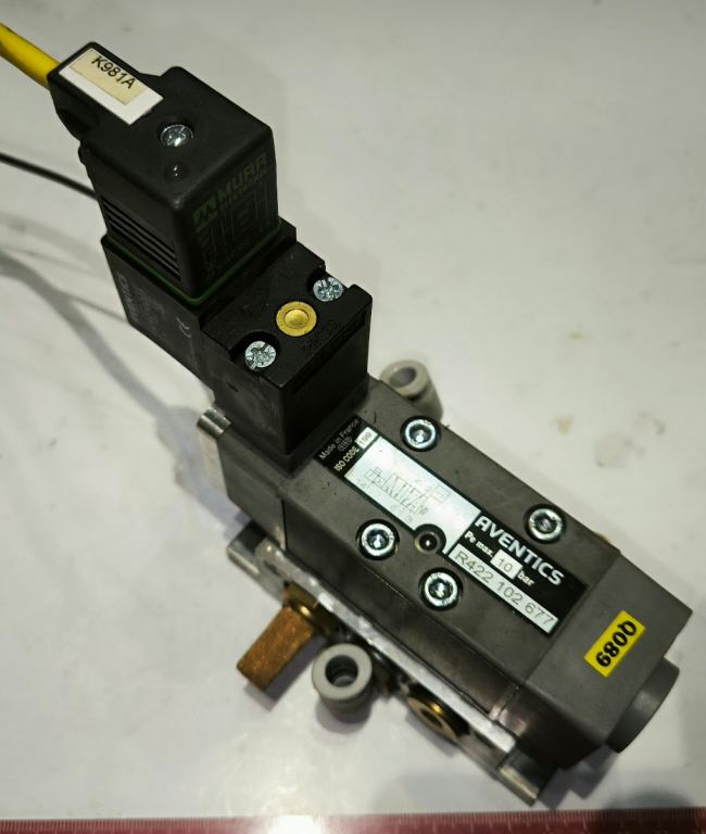 sestava AVENTICS-015 z demontáže, dle foto .. použitý/used