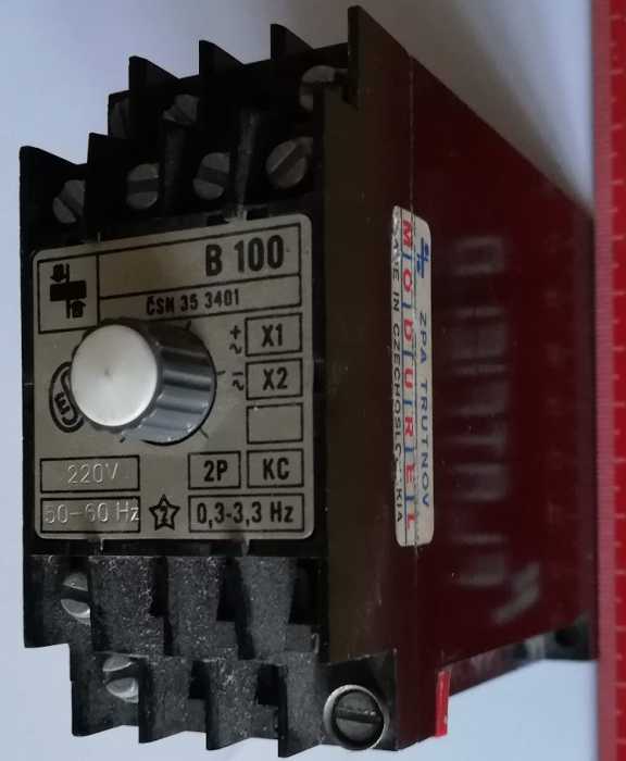 Relé B100 2P KC 0,3-3,3Hz 220V 50-60Hz,  rozpečetěno, na náhradní díly