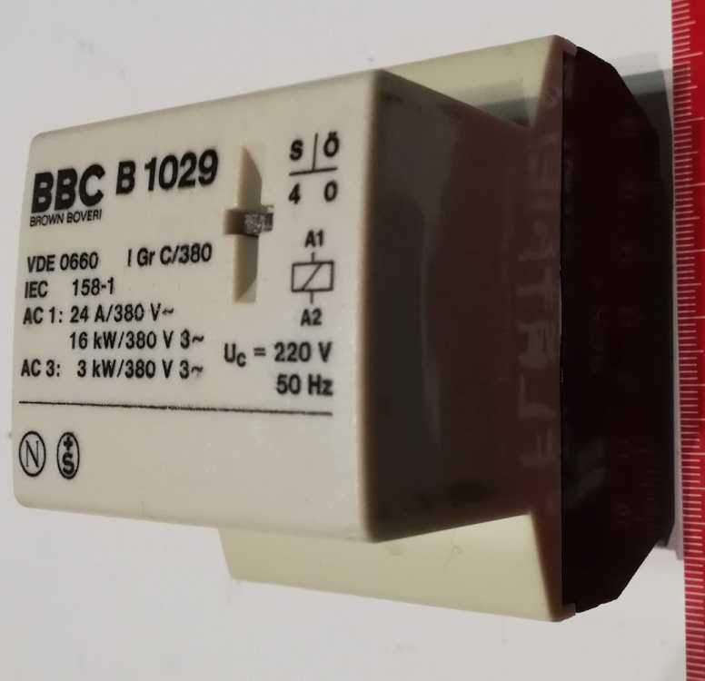 stykač BBC B1029, starší , z demontáže