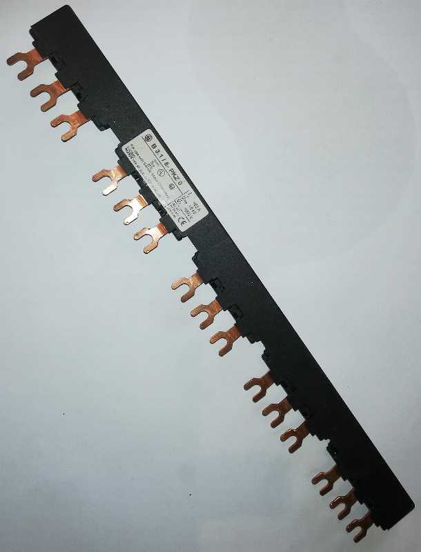 B3.1/5-PKZ0 TŘÍFÁZOVÝ PROPOJOVACÍ SYSTÉM 261MM