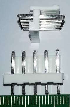 B5P-VH-B(LF)(SN) - 	Connector Header Through Hole 5 position 0.156