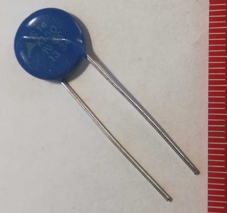 B72214S151K101V87 - metaloxidevaristor SIOV S14K150  .. balení 10 ks za 80 Kč