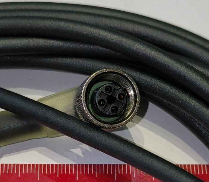 BAUMER 10127804 ESW 33AH0500 kabel s úhlovým konektorem M12 4pin, délka 5m