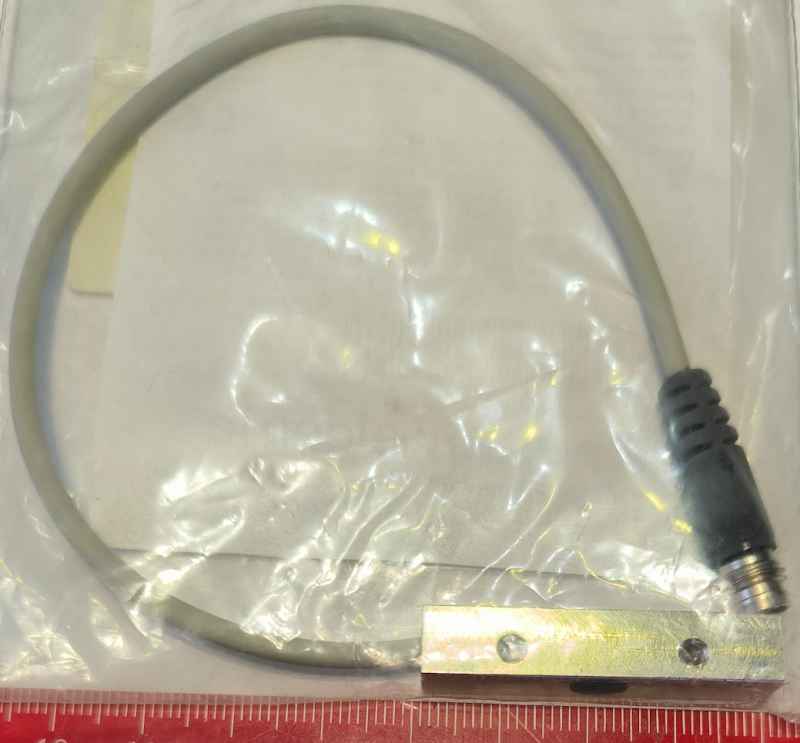 IFFM 08P1701/O2KS35PL - Baumer electric 128221 - Inductive proximity switch.. cena na dotaz / price on request