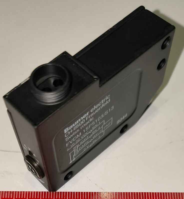 FVDM 15P5103/S13 - Baumer electric 234641 - Fiber optic sensor.. cena na dotaz / price on request