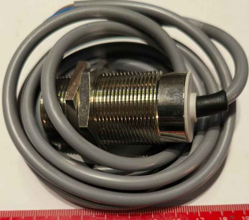 IWRM 30U9501  - Baumer electric 243232 - Inductive proximity switch .. cena na dotaz / price on request