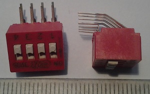 BD04AV - DIP 4 pol 90° ... balení 21ks za 99Kč