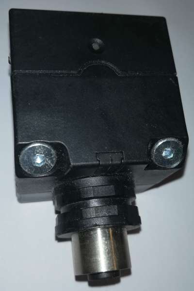 BIC005C - BALLUFF - Inductive couplers for IO-Link signal transmission (v2) .. cena na dotaz / price on request